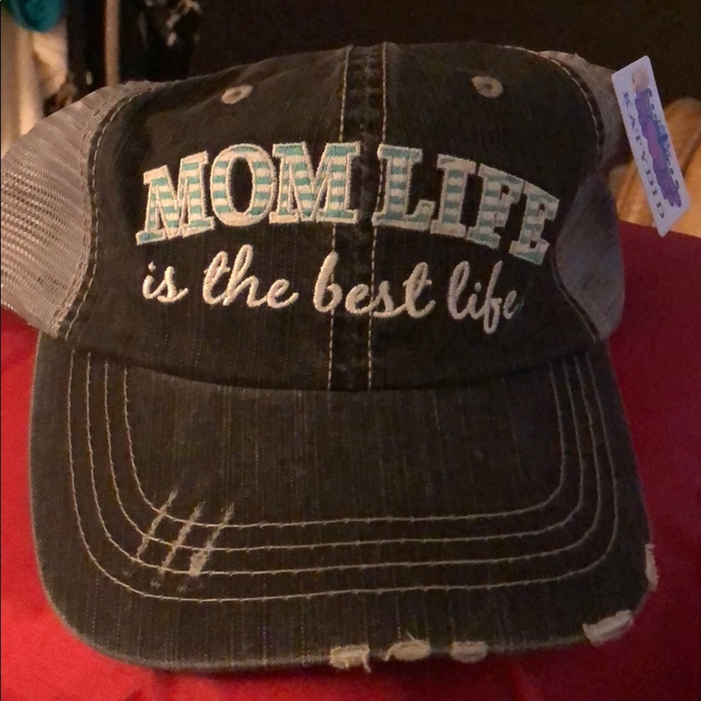MOM LIFE IS THE BEST LIFE